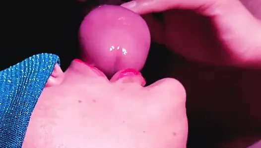 Close up : sepong kontol luar biasa - asmr nyepong kontol bagian 1