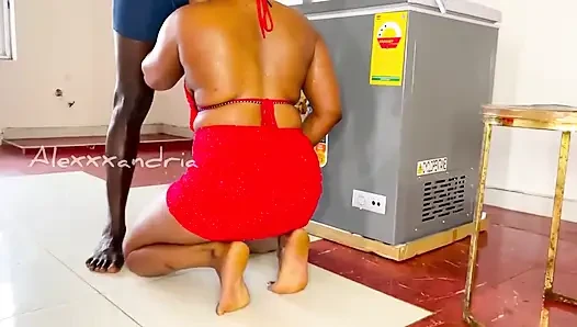 Fışkırtma-sevgililer günü ay baskısı.evde kal ve sevgililer günü için amımı ye çok lezzetli fışkırtmalar