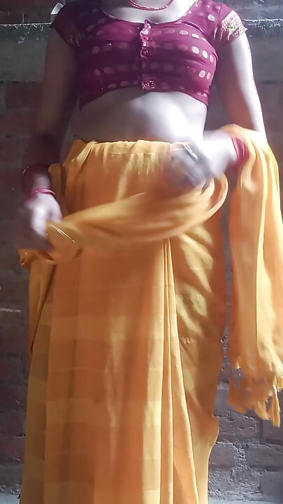 Sauteli bahan ki Uske sautele bhai dwara jordar chudai Hui usne Sare bhi pahani thi