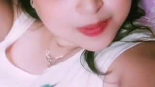 Divya Biswas Instagram-Video