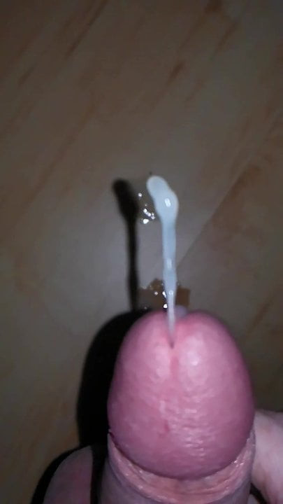 Slomo Cumshot