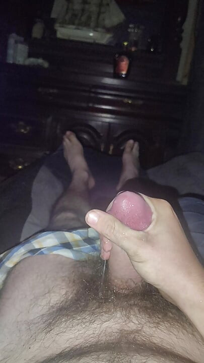 Messy edged climax with feet in veiw