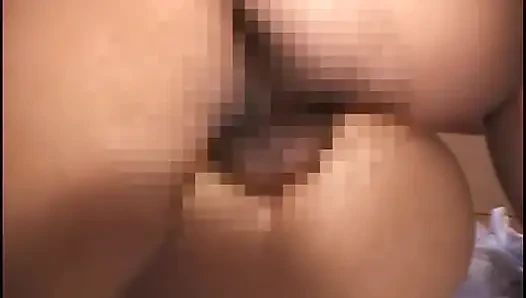 Memek berbulu cewek hot jepang ini dientot habis-habisan