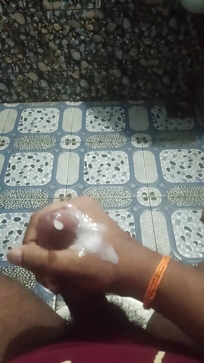 BIGGEST DICKS IN OPEN HOLE CUM
