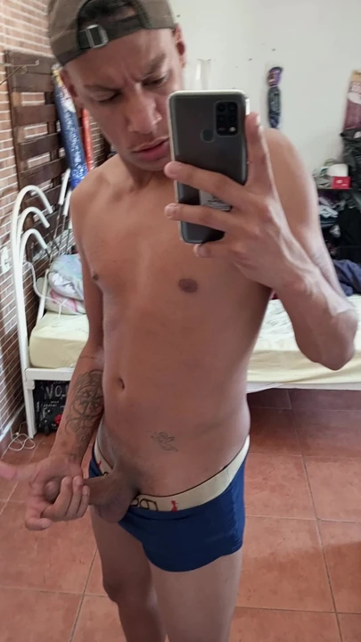 Solo em casa