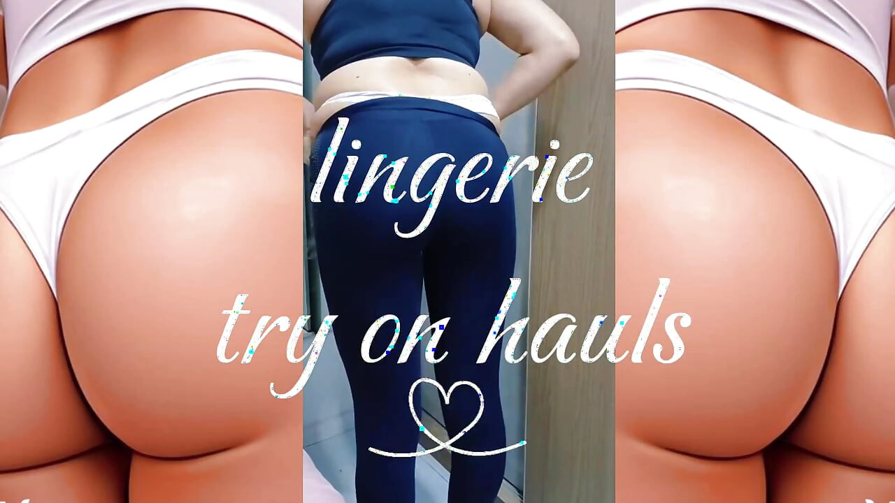 İç çamaşırlı kadın