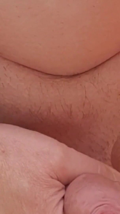Chiara pisses and cumshot outdoors with her little clit | Clip 1