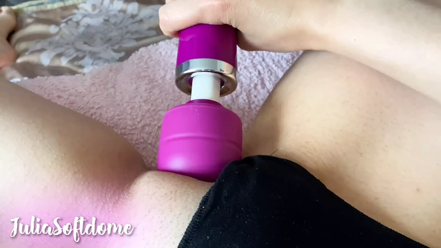 Persian girl masturbates I am gonna cum cum