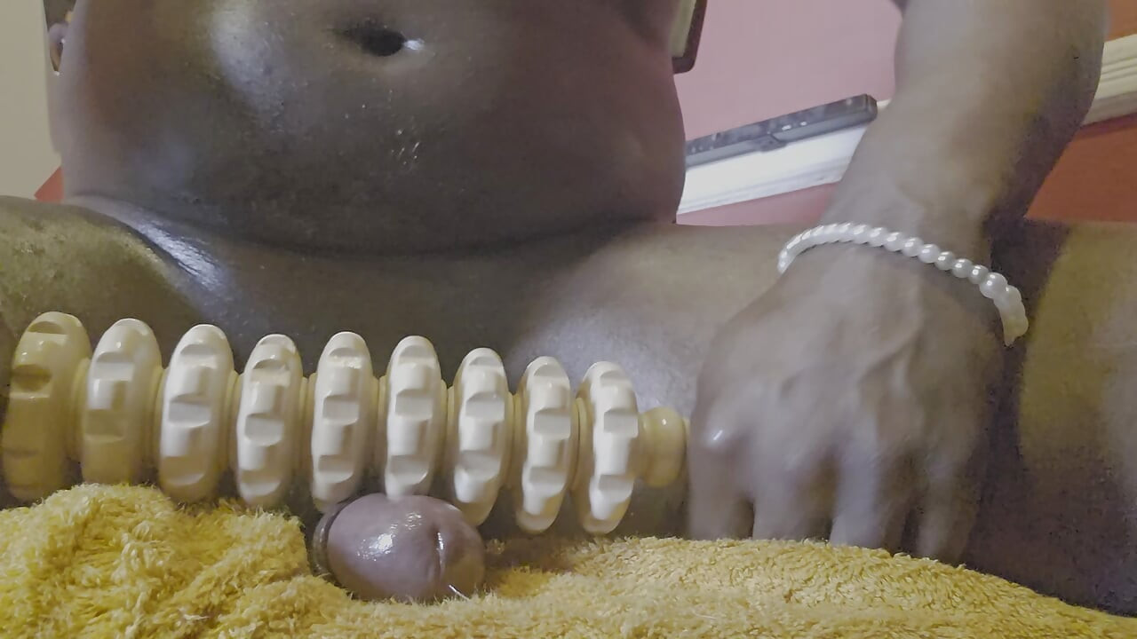 Thick BBC Jerks Off in the Kitchen No Shame, Just Stroke