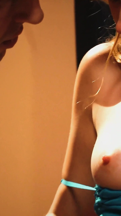 Marie mccray suka kalau memek berbulunya dicrot sperma hangat