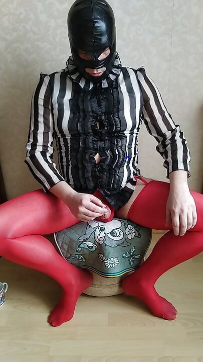 Sissy teacher peehole sounding lesson 2