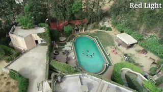 Savita bhabhi, video della festa in piscina
