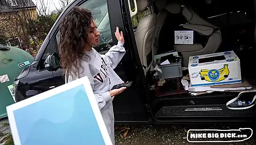 Van side hookup (mikebigdick)