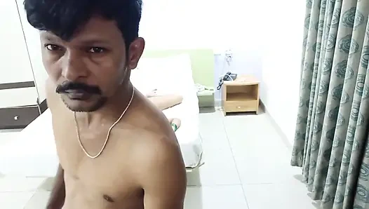 Ich nahm meine indische desi-ehefrau in ein hotel und hatte einen tollen fick.