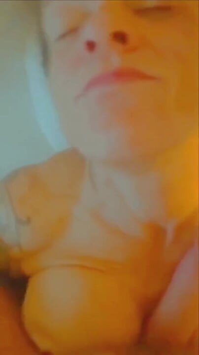 Hobi tengah malam