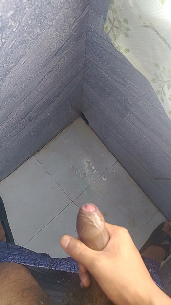 The most beautiful hand jop and cum in the bathroom