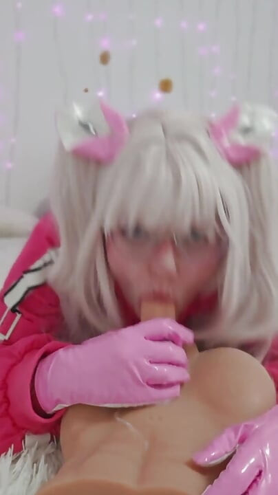 Alice Sucks a Good / Alice Nikke Cosplay