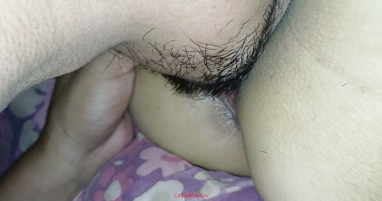 PINAY STEPMOM delivers intense pussy cream shot