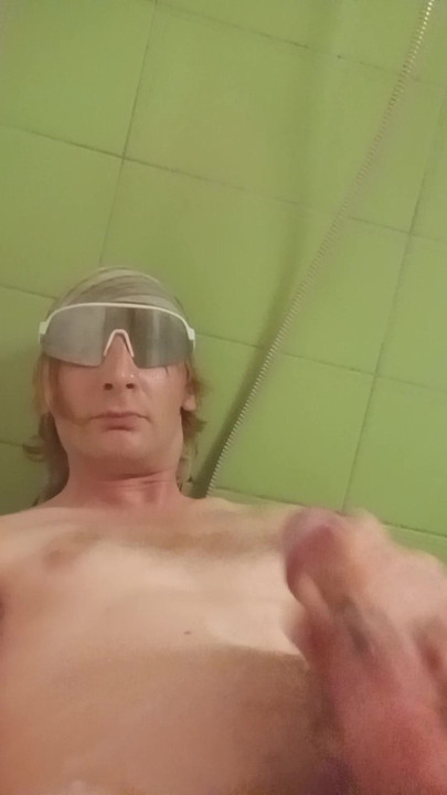 Cool cumshot