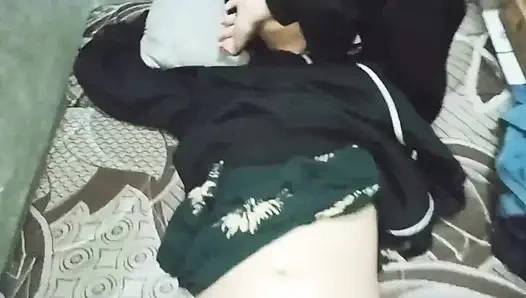 Young Asian Girlfriend (18+) First Romantic Night in Hotel - Real Amateur Couple