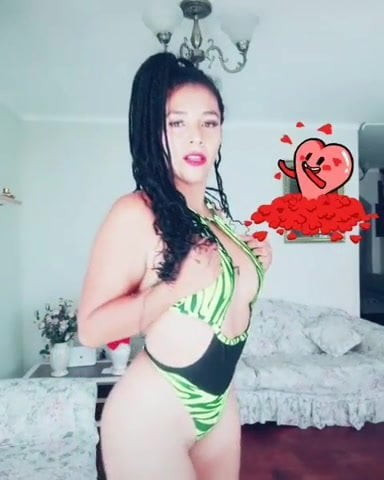 Videos de canelita amoretti - canelita FACESITTING. canelita Slideshow. ,...