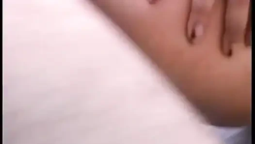 Güzel Fransız Sarışın Eski Kızı Boşalttı