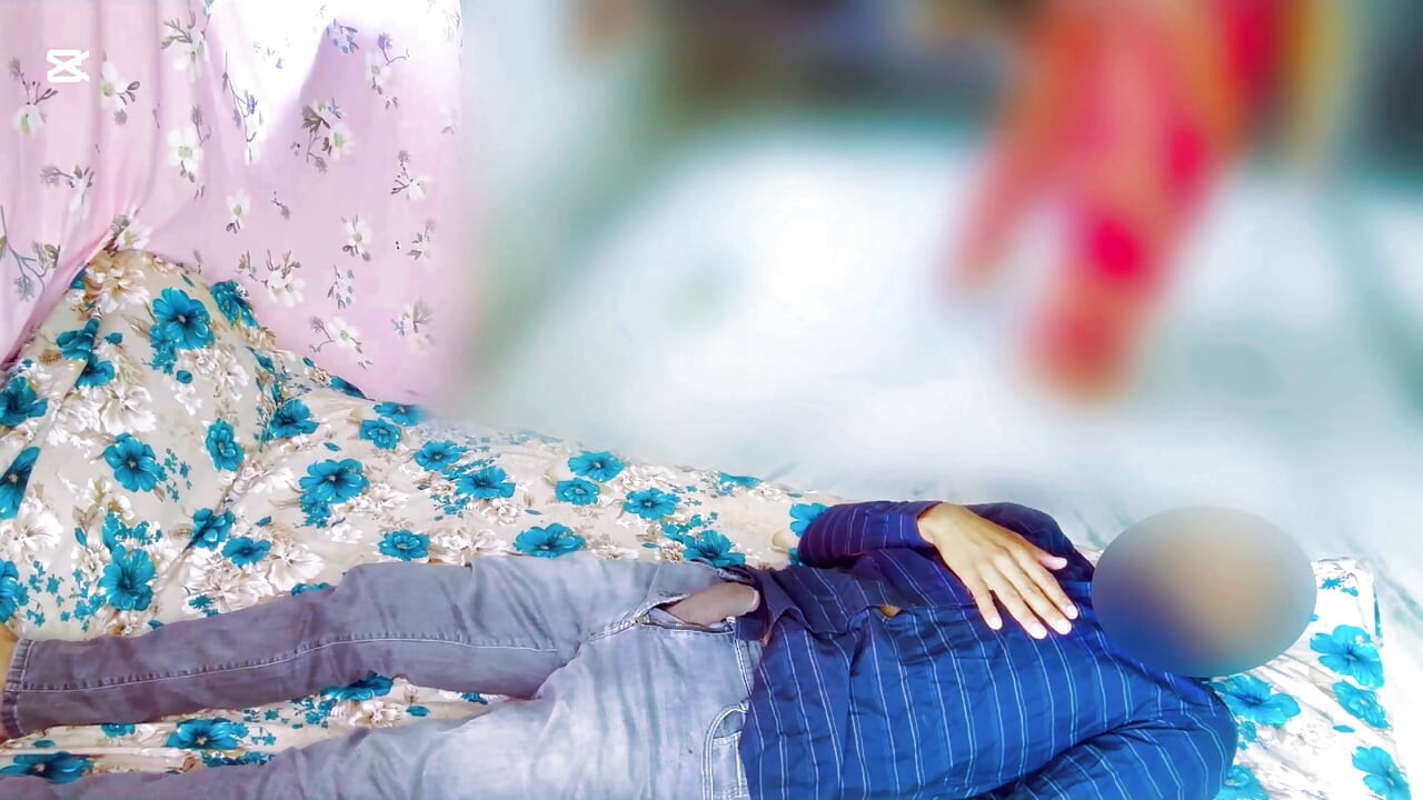 Dick Flashing for bhabhi, Sister-in-law got attracted to seeing brother-in-law's big Dick and started playing with dick Hindi HD