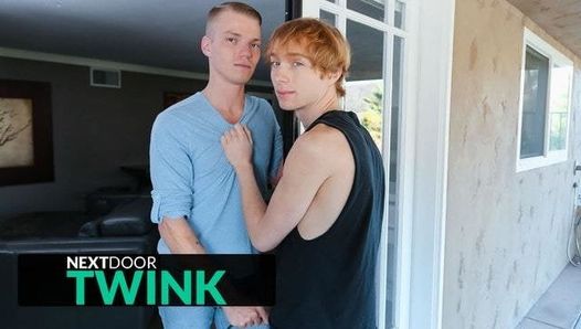 Roodharige twink neukpartij zonder condoom met Kyle Brant