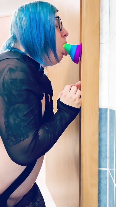 Giving all to my rainbow boyfriend