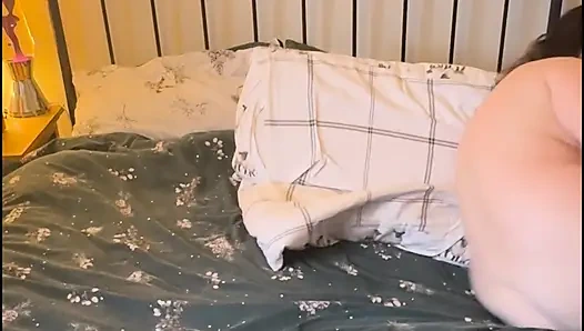 Тестирование новой игрушки женательницы