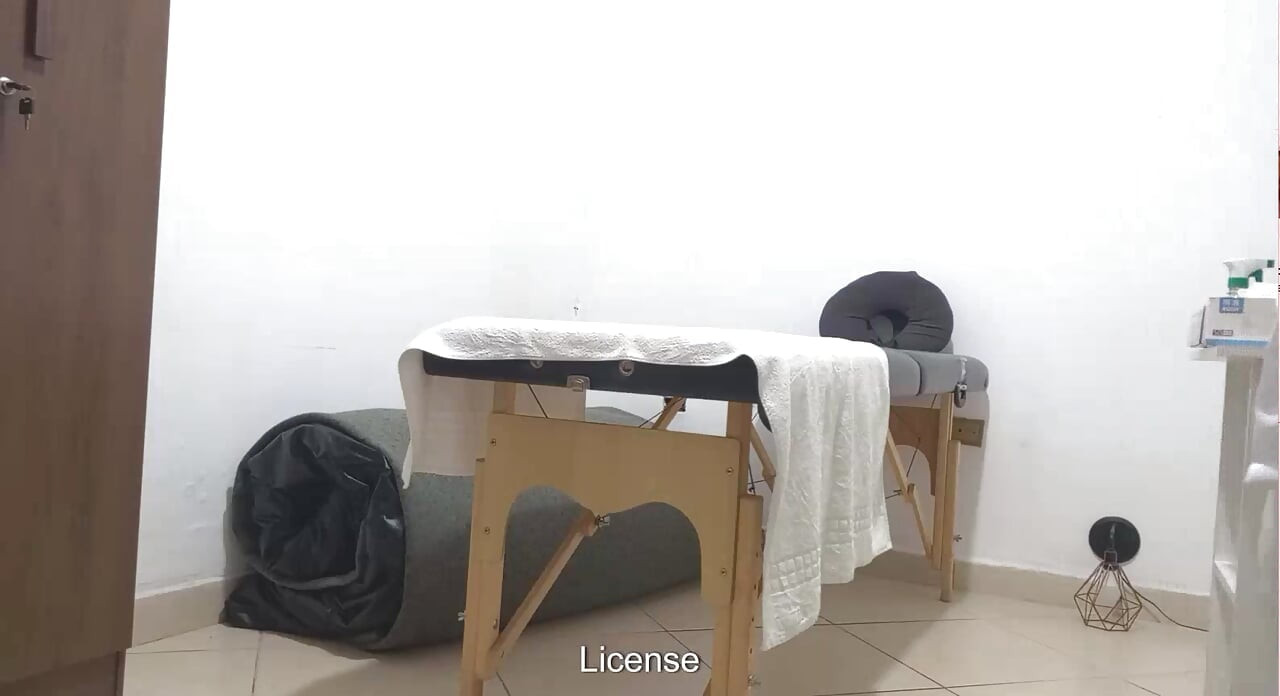 Examinarea anală efectuată de un proctolog real