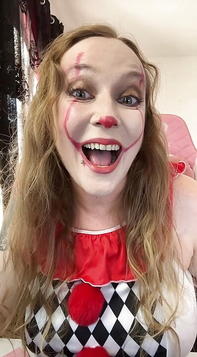 kissica video