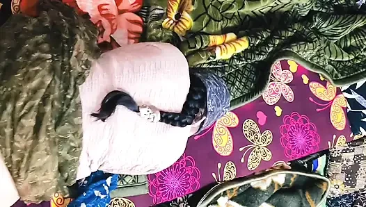 Meine süße stiefschwestern hat mir gestern die chance zum ficken gegeben. Wir beide haben die ganze nacht genossen