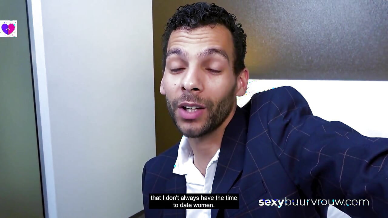 Nederlandse porno! Ongelooflijke Esluna Love: dit mooie Nederlandse meisje neukt met mij!