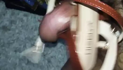 Drkanje sa hobi sandalnom petom