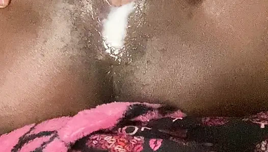 EBONY QUEEN, CREAMY QUEEN, PRETTY PUSSY QUEEN