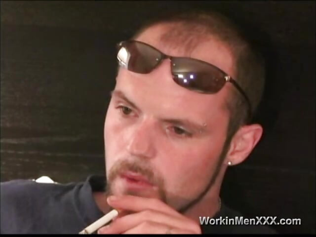 Amateur Chris Beating Off