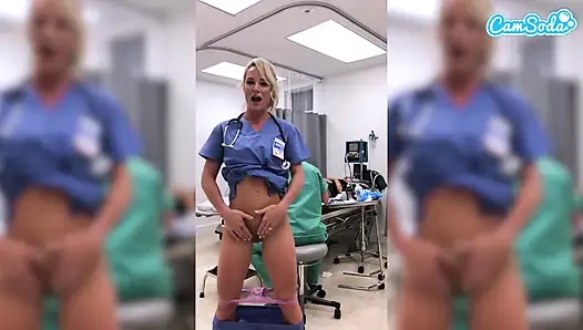 Подтянутую Милфу-медсестру Уволили За Мастурбация В Больнице