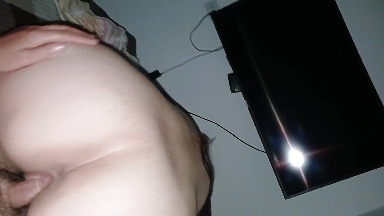 Me follo a  mi hermana en la madrugada en misionero