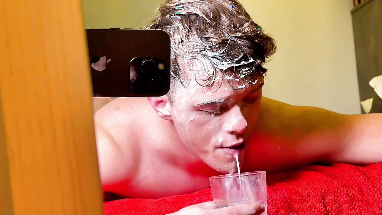 sloppiest dildo facefuck de todos os tempos