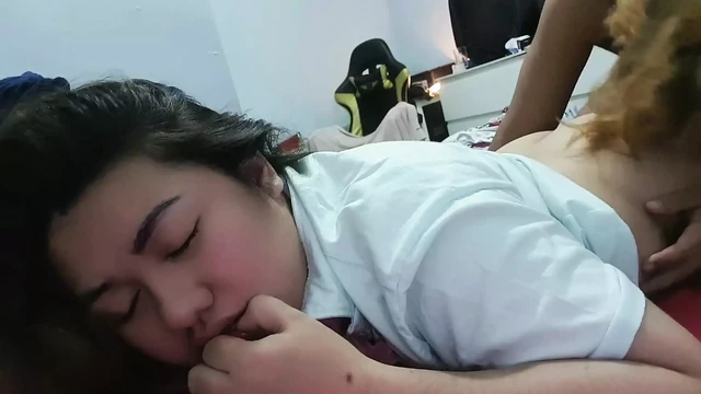 Make her fall in love