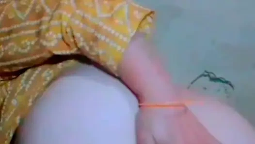 This young Desi girl has a dirty mind. She wants to surprise her lover after her first sex. The girl gets a dirty idea. He is not his own