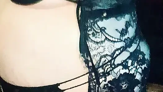 Ateşli ve azgın iri güzel kadın