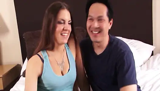 Kompilasi tante bahenol ini dientot habis-habisan sampai menetes