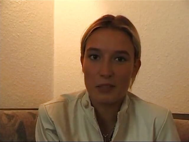 Želi jednog dana da postane porno zvezda