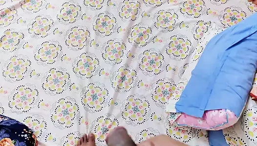 Hijabi stepmom need big dick for face fuck so stepson help her hot xxx