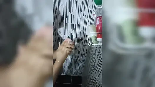 Seks dengan saudara tiri di rumah tetanggaku