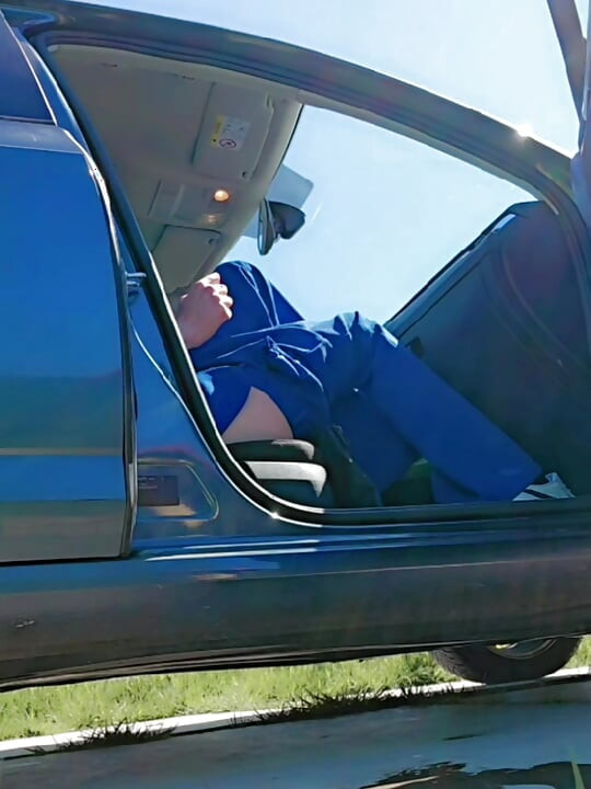 Annemieke in Blue Suit Pissing Outdoor