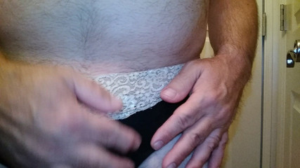 Oregon Secret Crossdresser more wife's panties