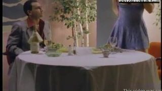 Christy Peralta - seksowna kolacja w prawie rozwodowym (1993)